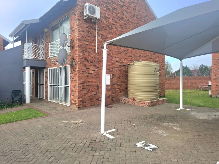 1 Bedroom Property for Sale in Pellissier Free State